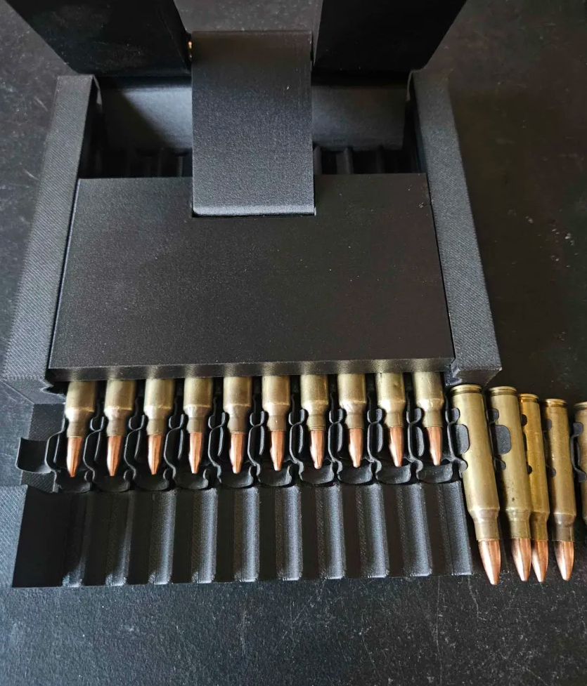 M27 5.56 Belt linker "10 rounds"
